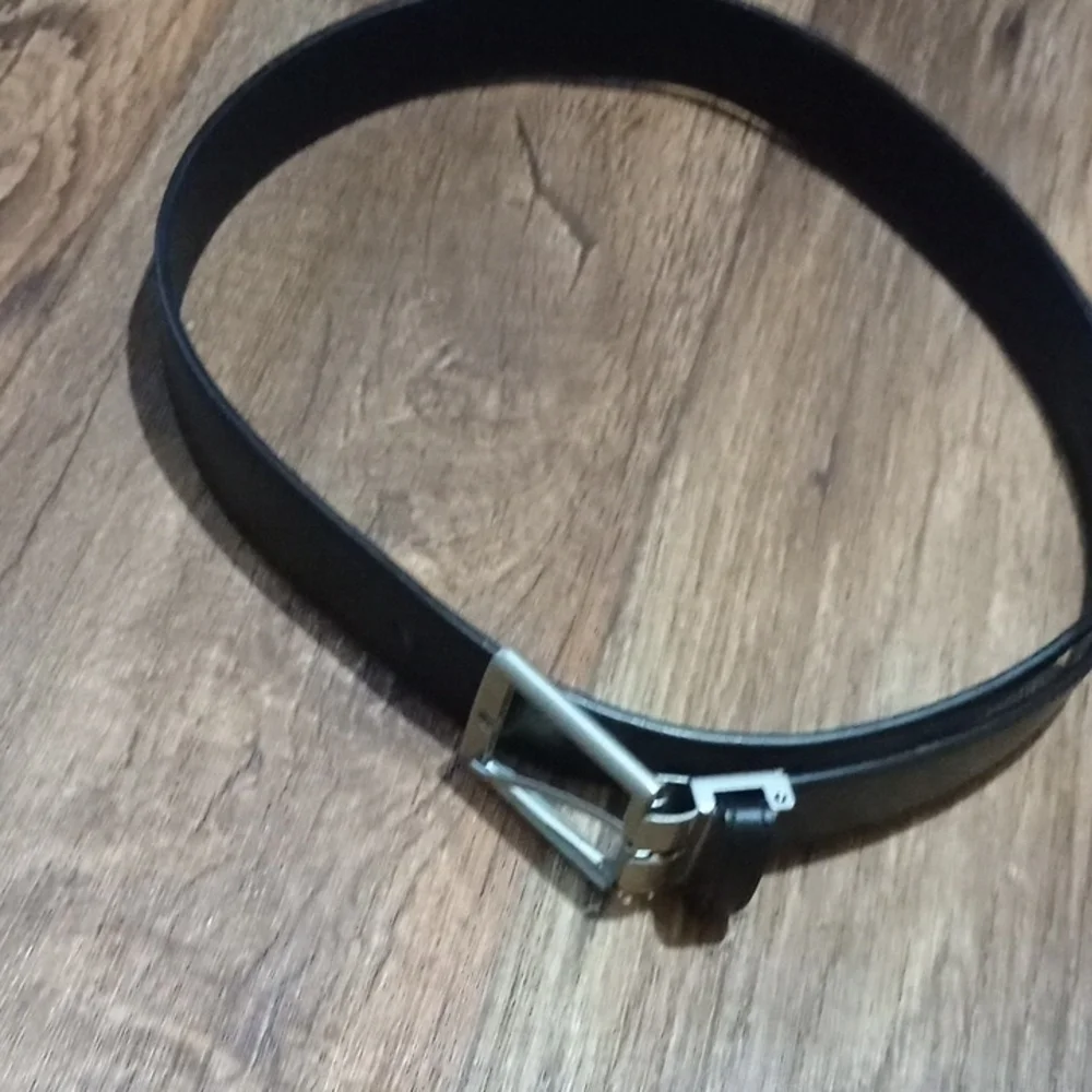Oobe Dark Leather Mens Timeless Belt Genuine Leather Office Wear Casual Wear